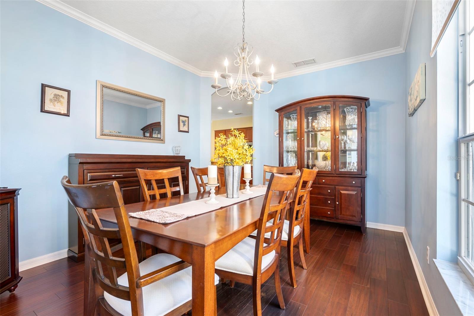 Image 13 of 76 For 9915 Marsh Pointe Drive