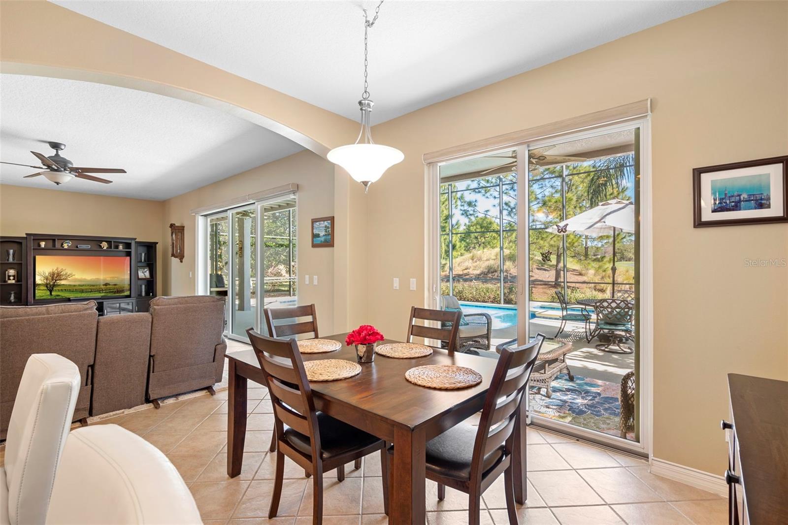 Image 19 of 76 For 9915 Marsh Pointe Drive