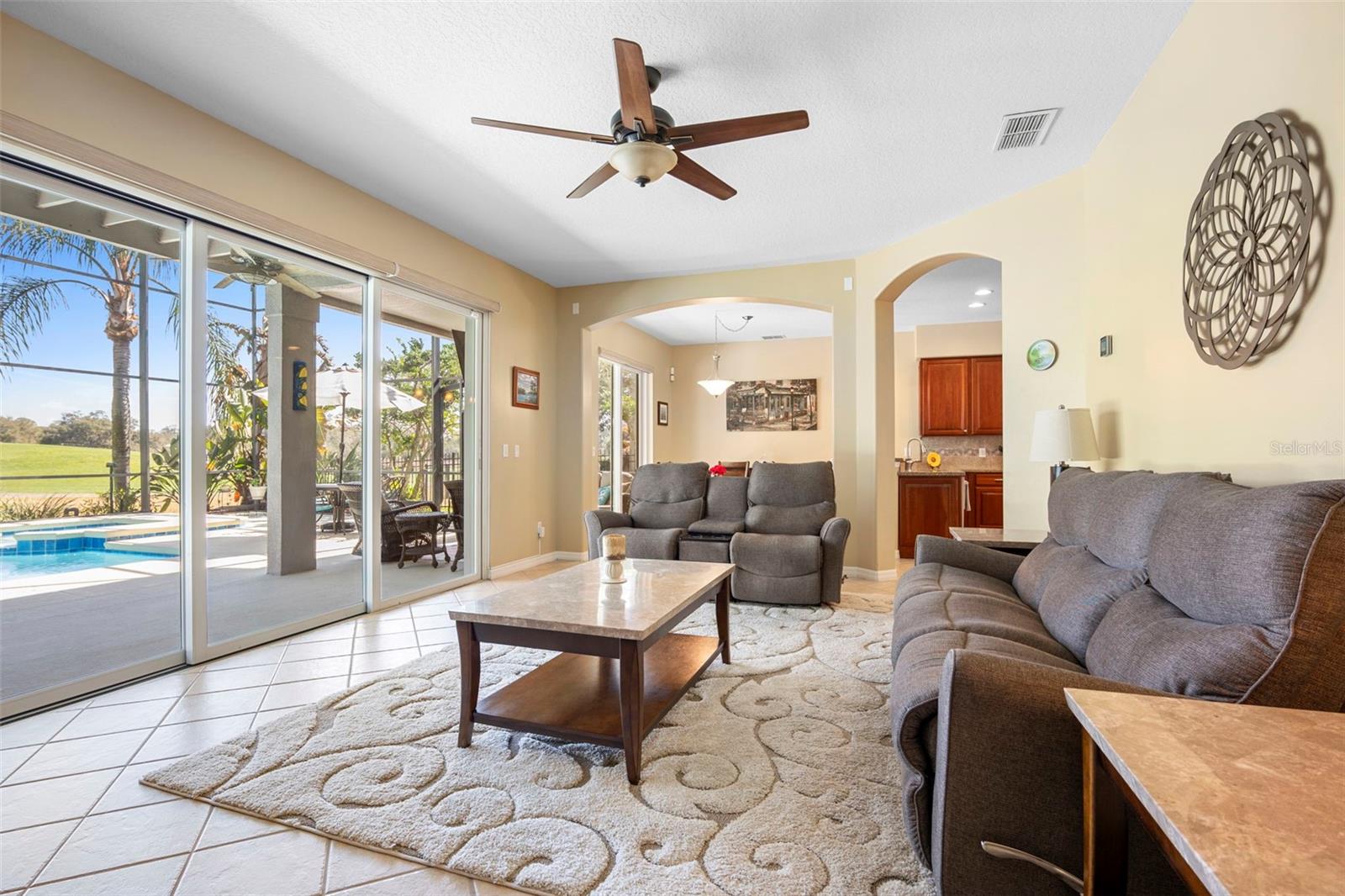 Image 24 of 76 For 9915 Marsh Pointe Drive