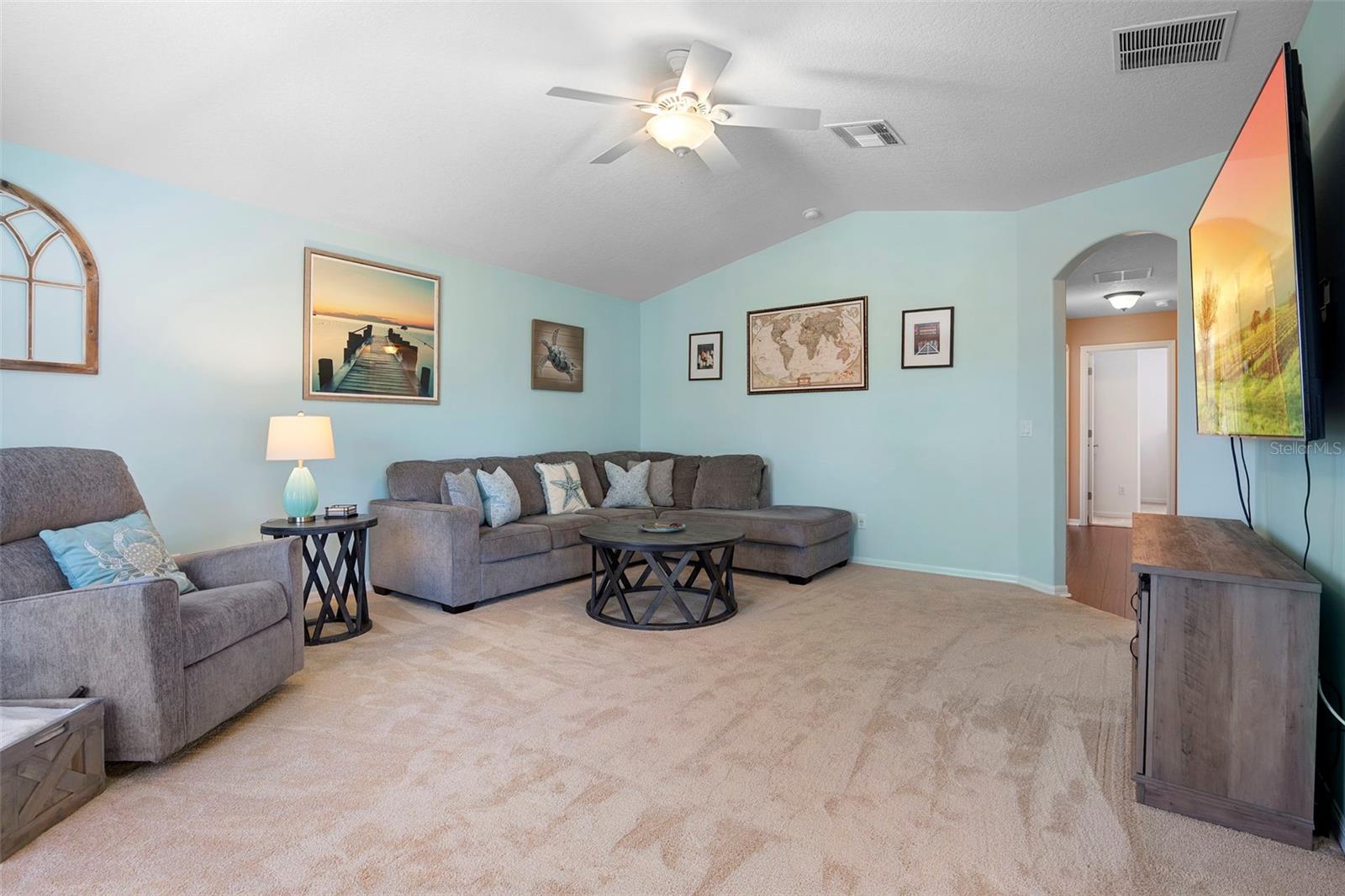 Image 39 of 76 For 9915 Marsh Pointe Drive