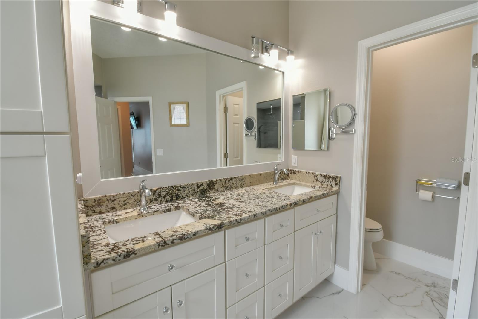 Image 10 of 44 For 3862 Beacon Ridge Way