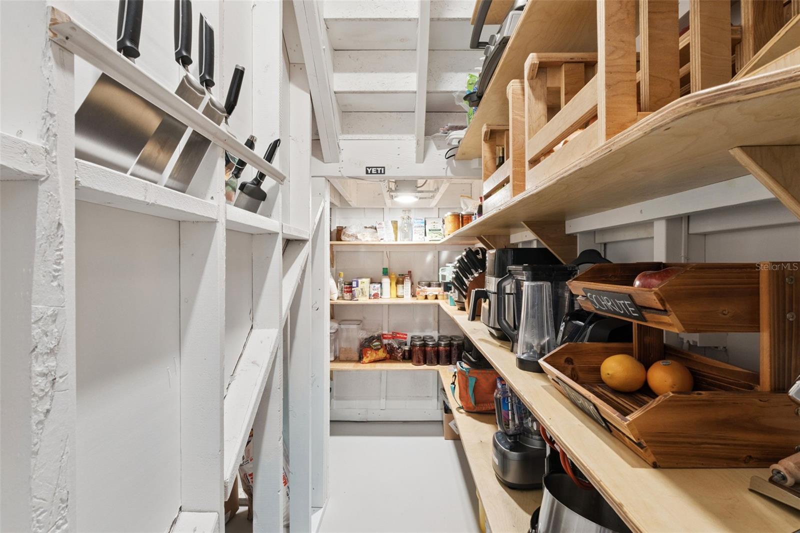 Image 10 of 45 For 287 Fallen Oak Court