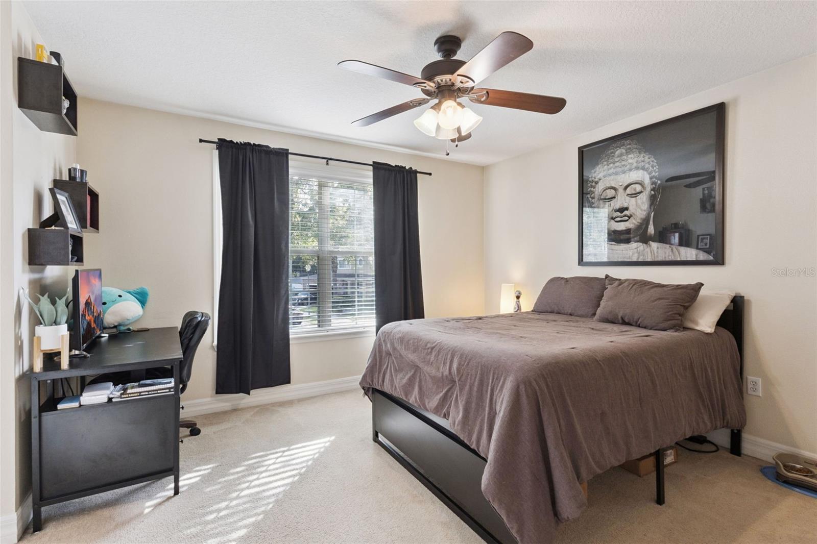 Image 25 of 45 For 287 Fallen Oak Court