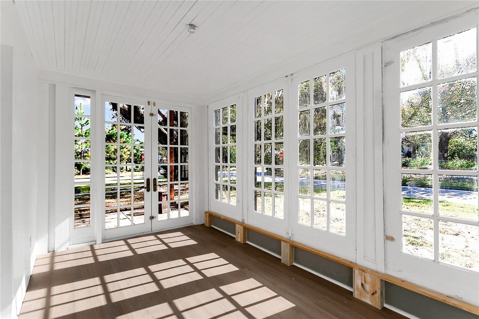 Image 5 of 26 For 226 Elliott Avenue