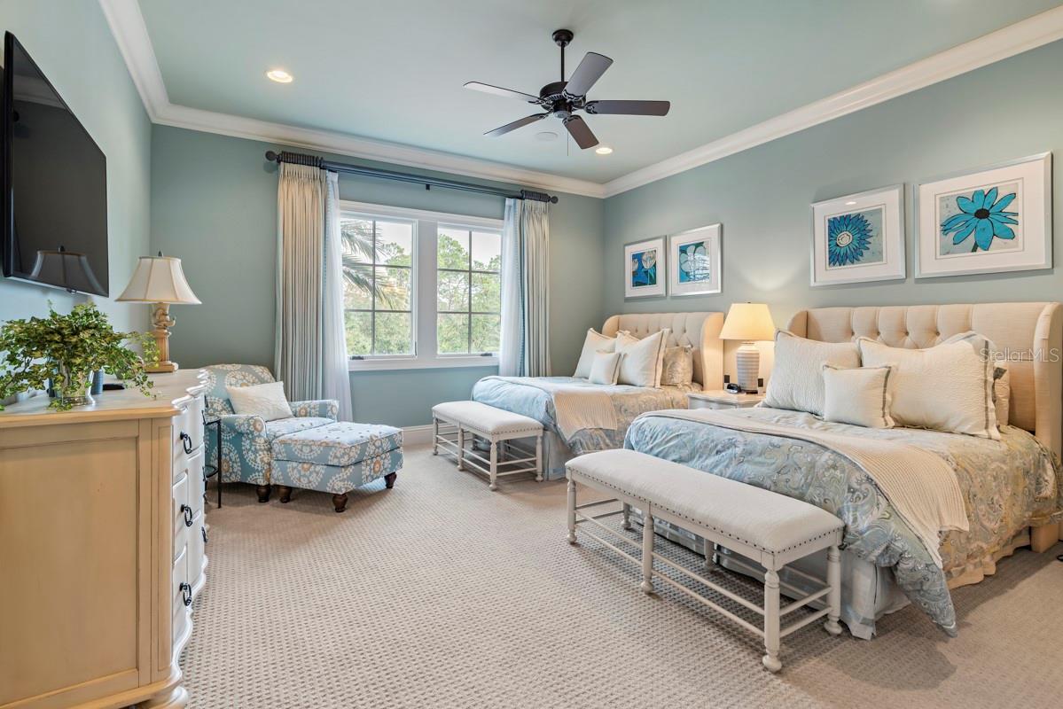 Image 44 of 100 For 10024 Enchanted Oak Drive