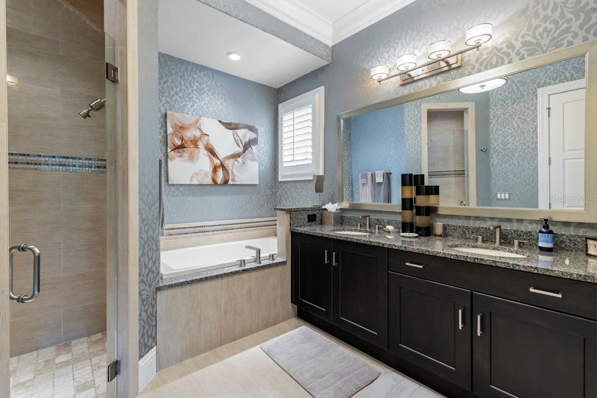 Image 56 of 100 For 10024 Enchanted Oak Drive