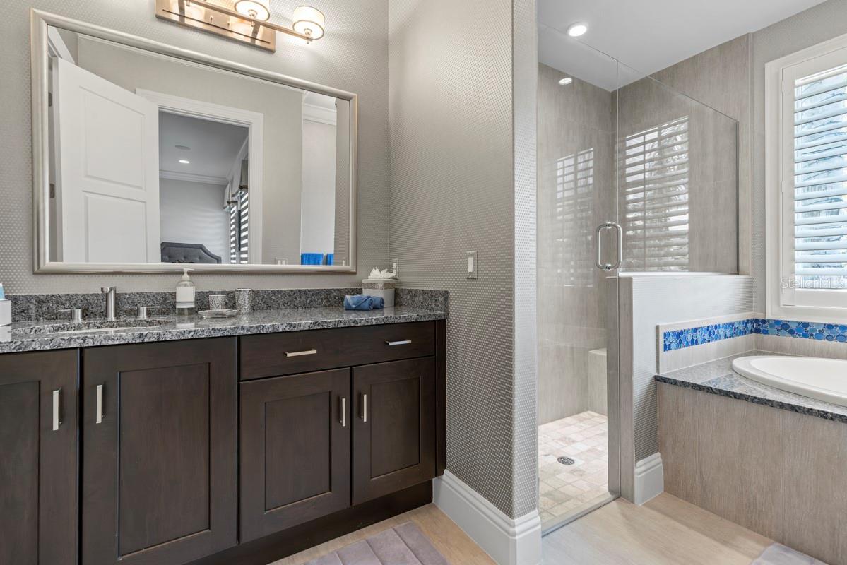 Image 58 of 100 For 10024 Enchanted Oak Drive