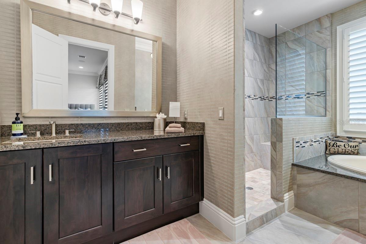 Image 66 of 100 For 10024 Enchanted Oak Drive