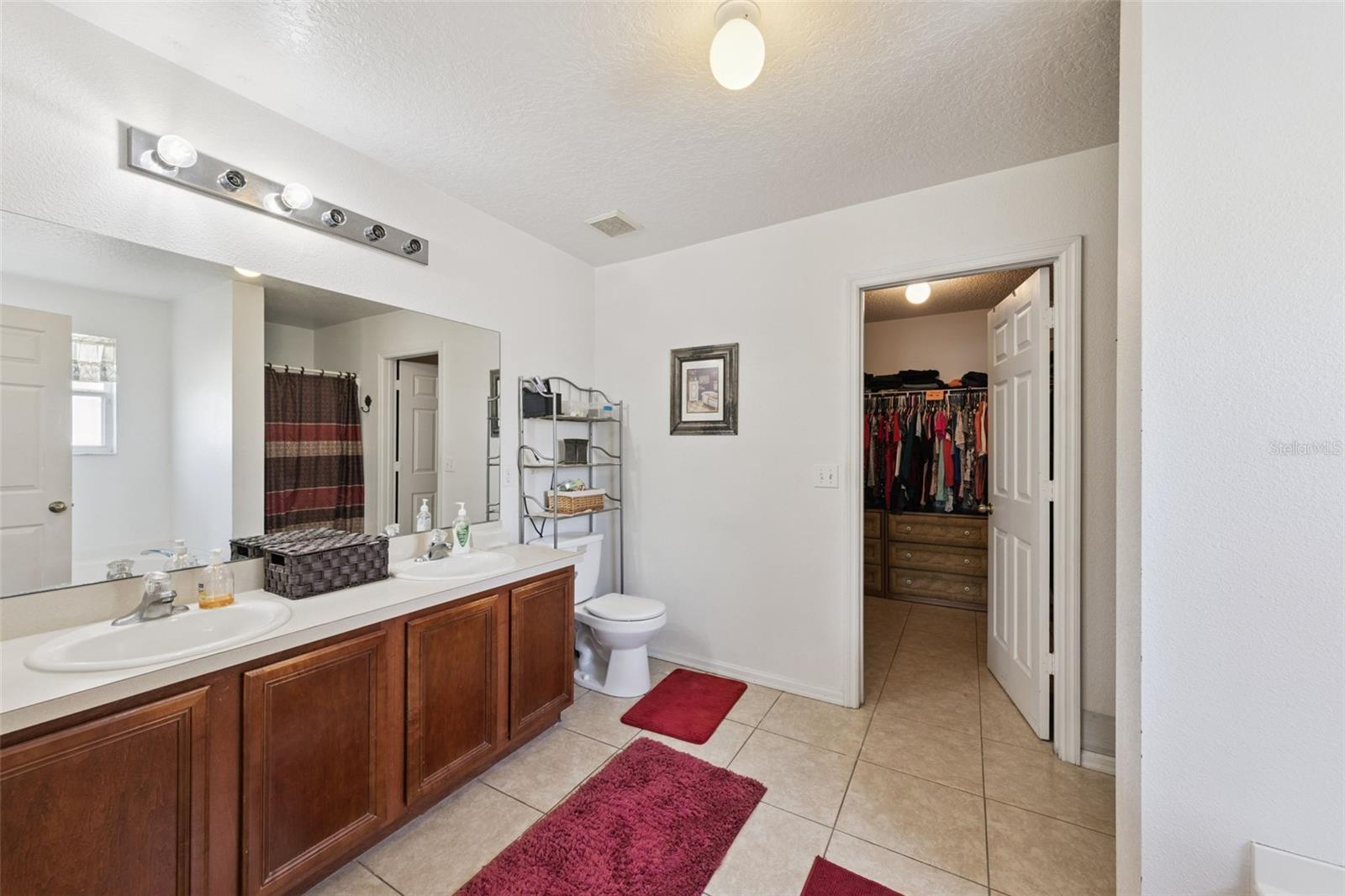 Image 15 of 26 For 108 Walnut Crest Run