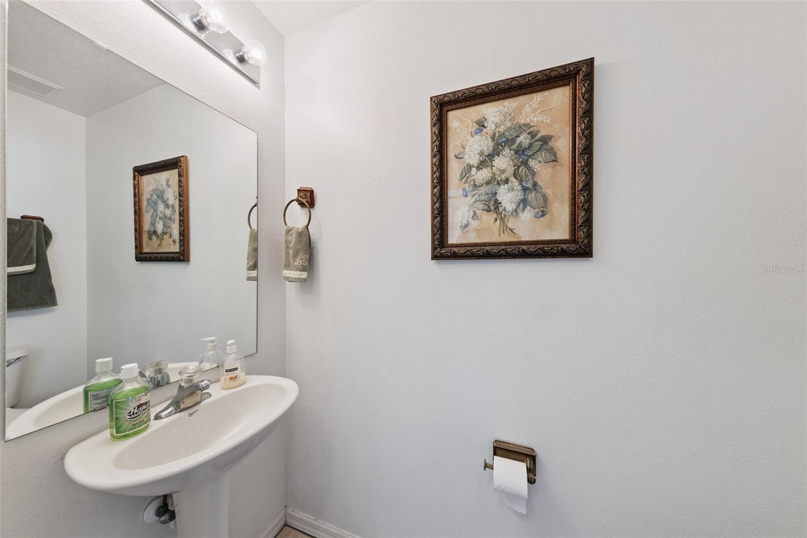 Image 7 of 26 For 108 Walnut Crest Run