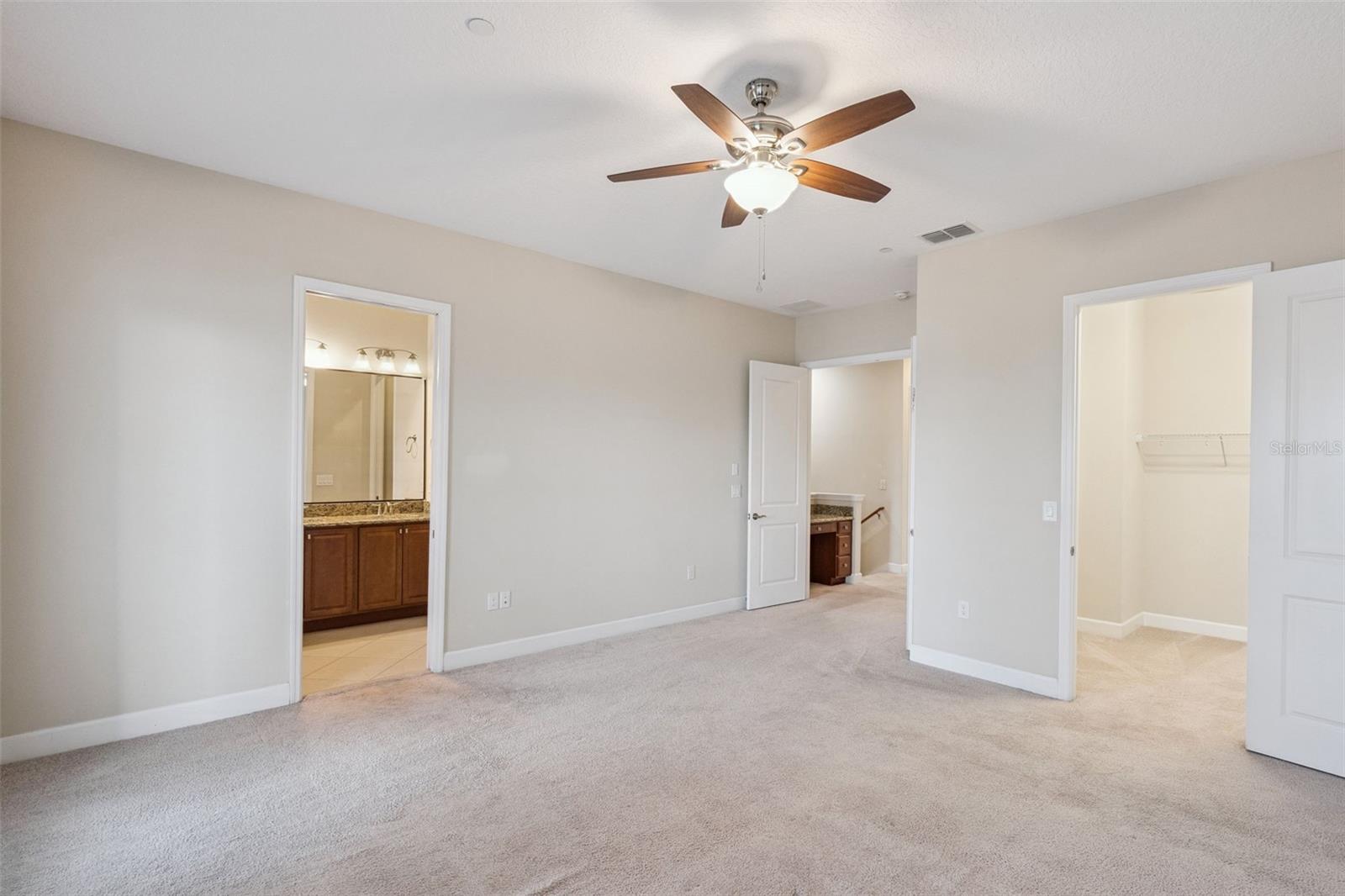 Image 19 of 35 For 13783 Benavente Avenue