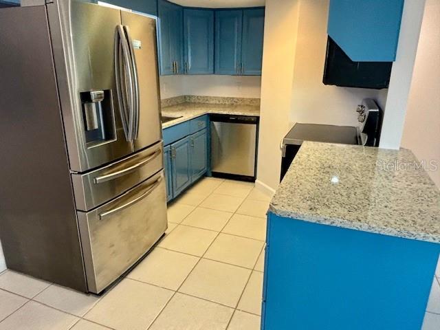 Image 9 of 18 For 680 Osceola Street  101