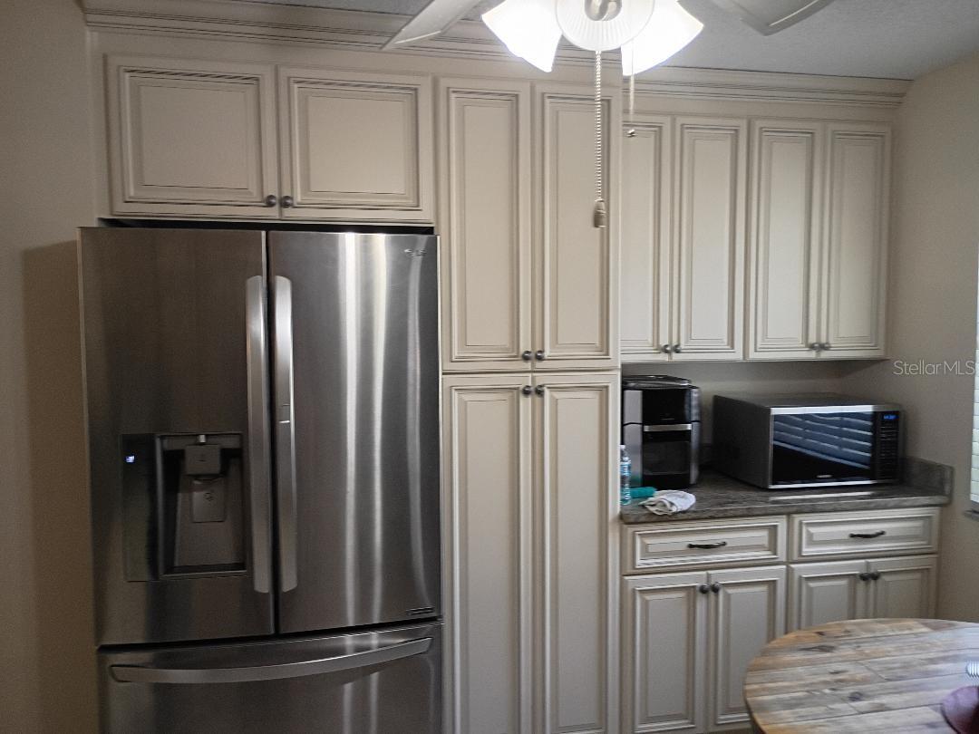 Listing photo id 15 for 218 Boulder Rock Drive