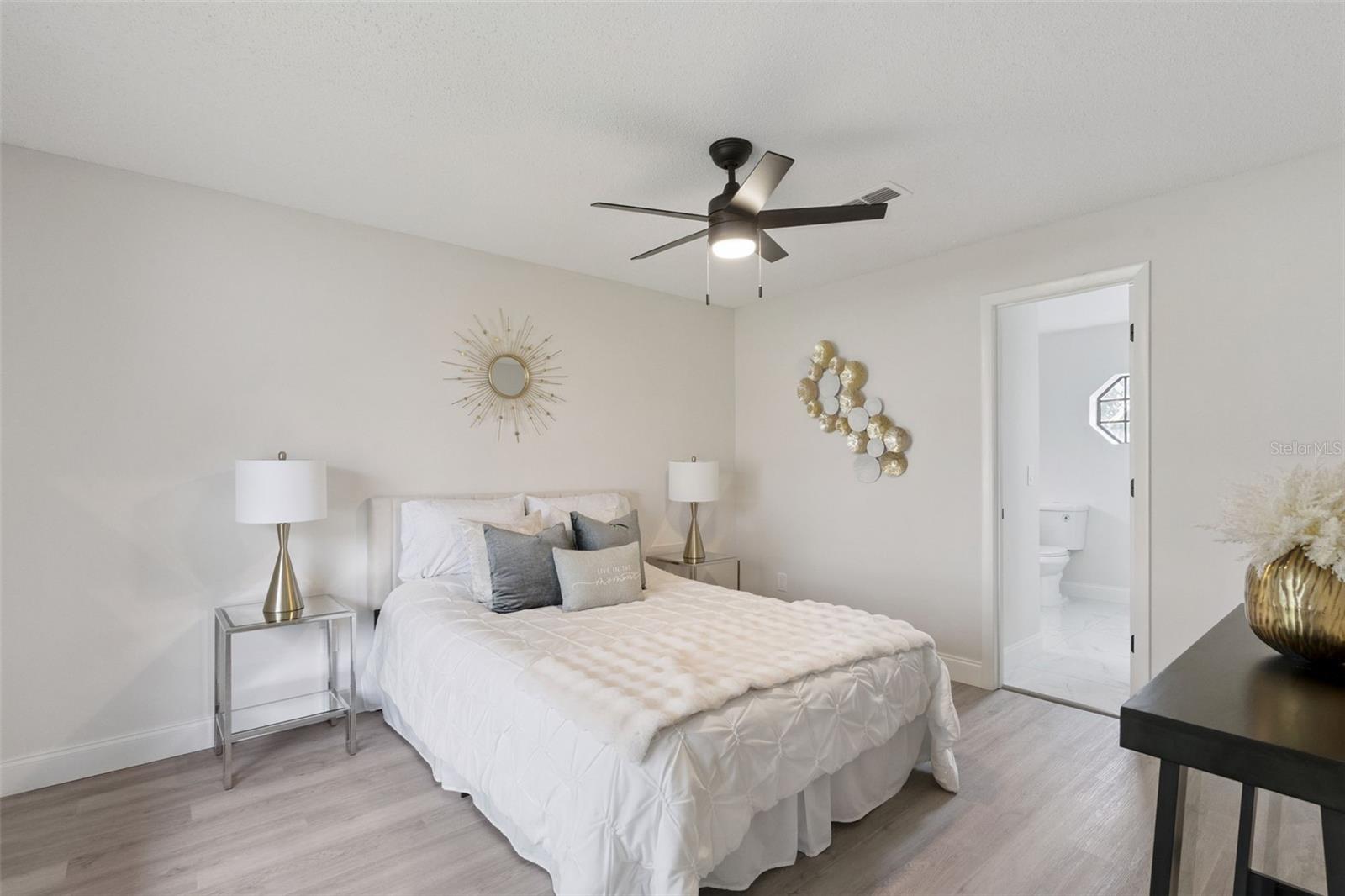 Image 12 of 22 For 7366 Rush Court