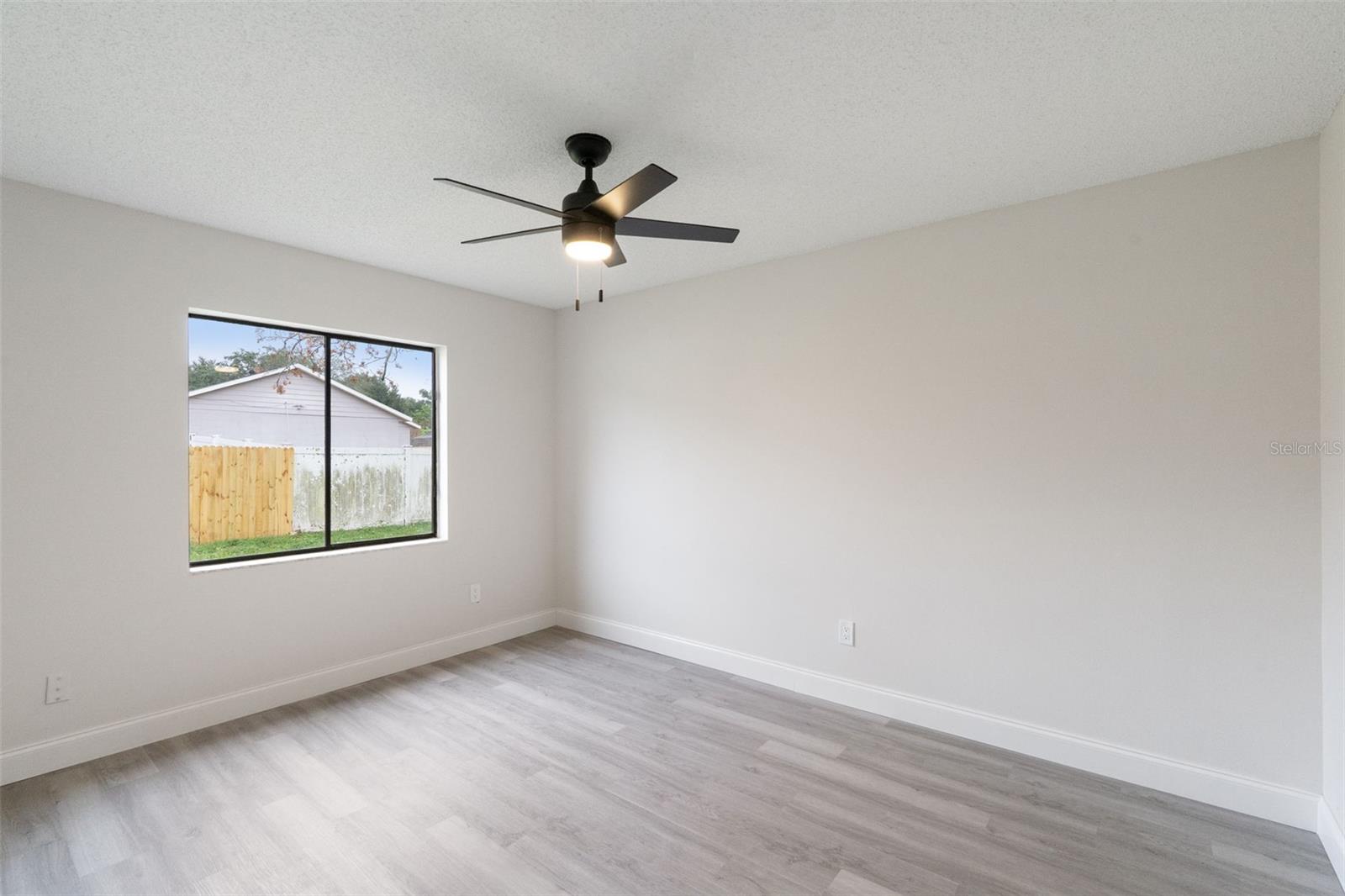 Image 16 of 22 For 7366 Rush Court