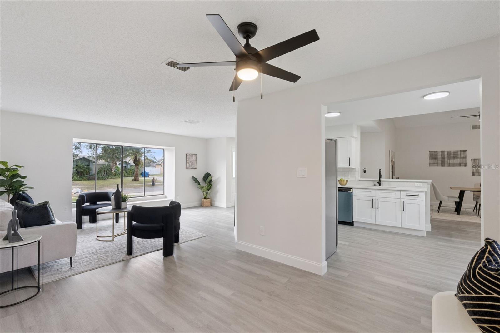 Image 5 of 22 For 7366 Rush Court