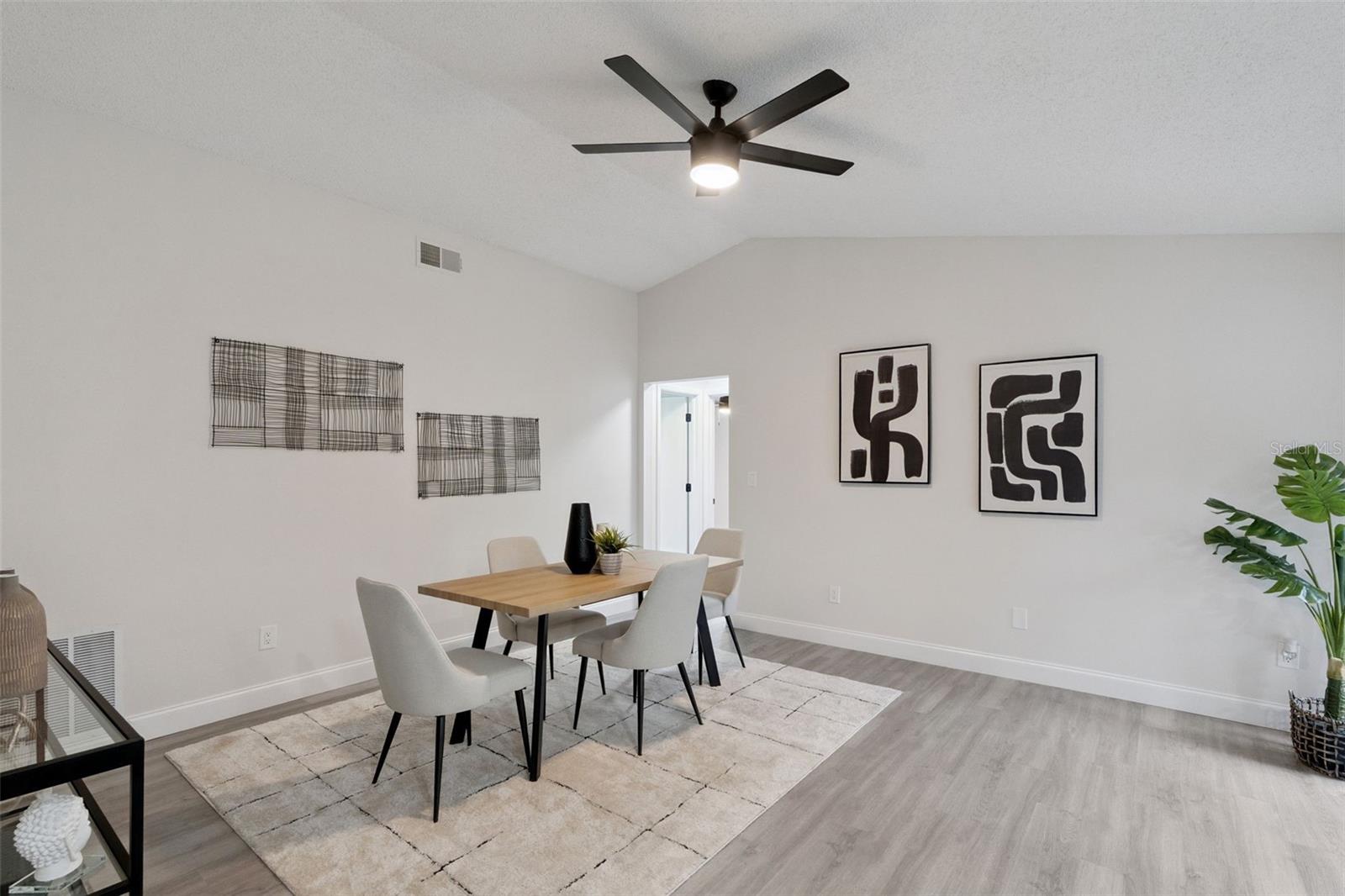 Image 6 of 22 For 7366 Rush Court