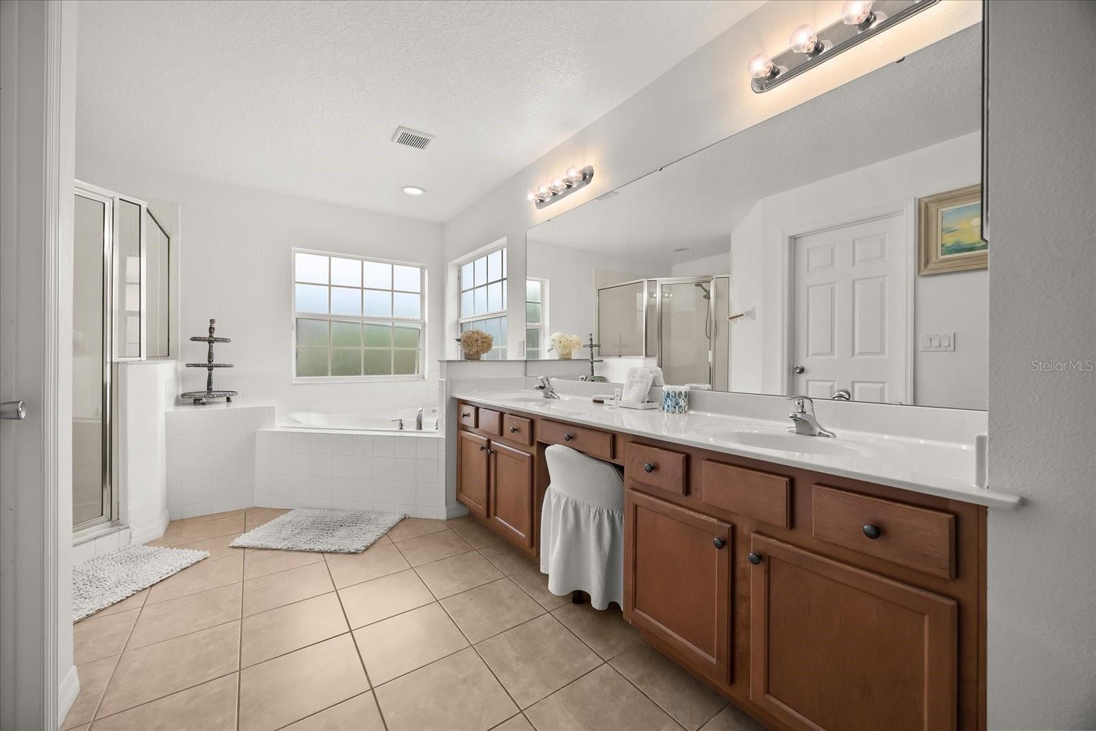 Image 14 of 43 For 957 Orange Cosmos Boulevard