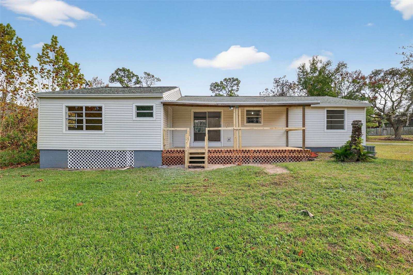 Image 4 of 40 For 2010 Triangle Drive