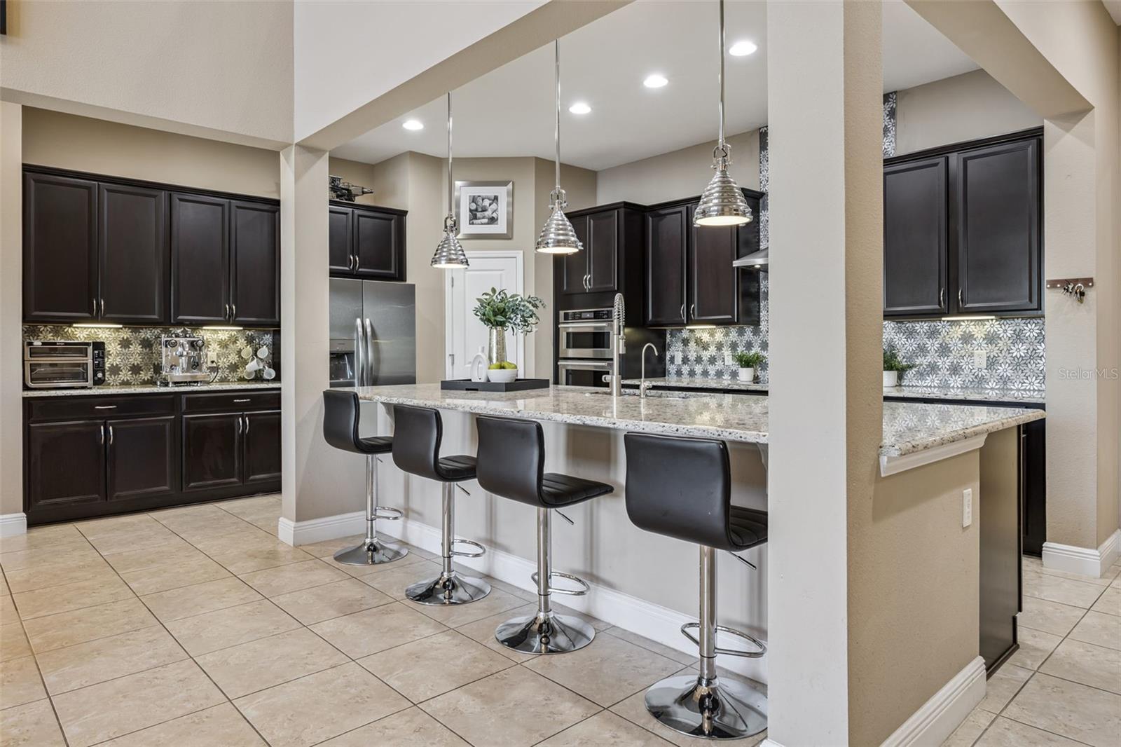 Image 18 of 96 For 9207 Busaco Park Way