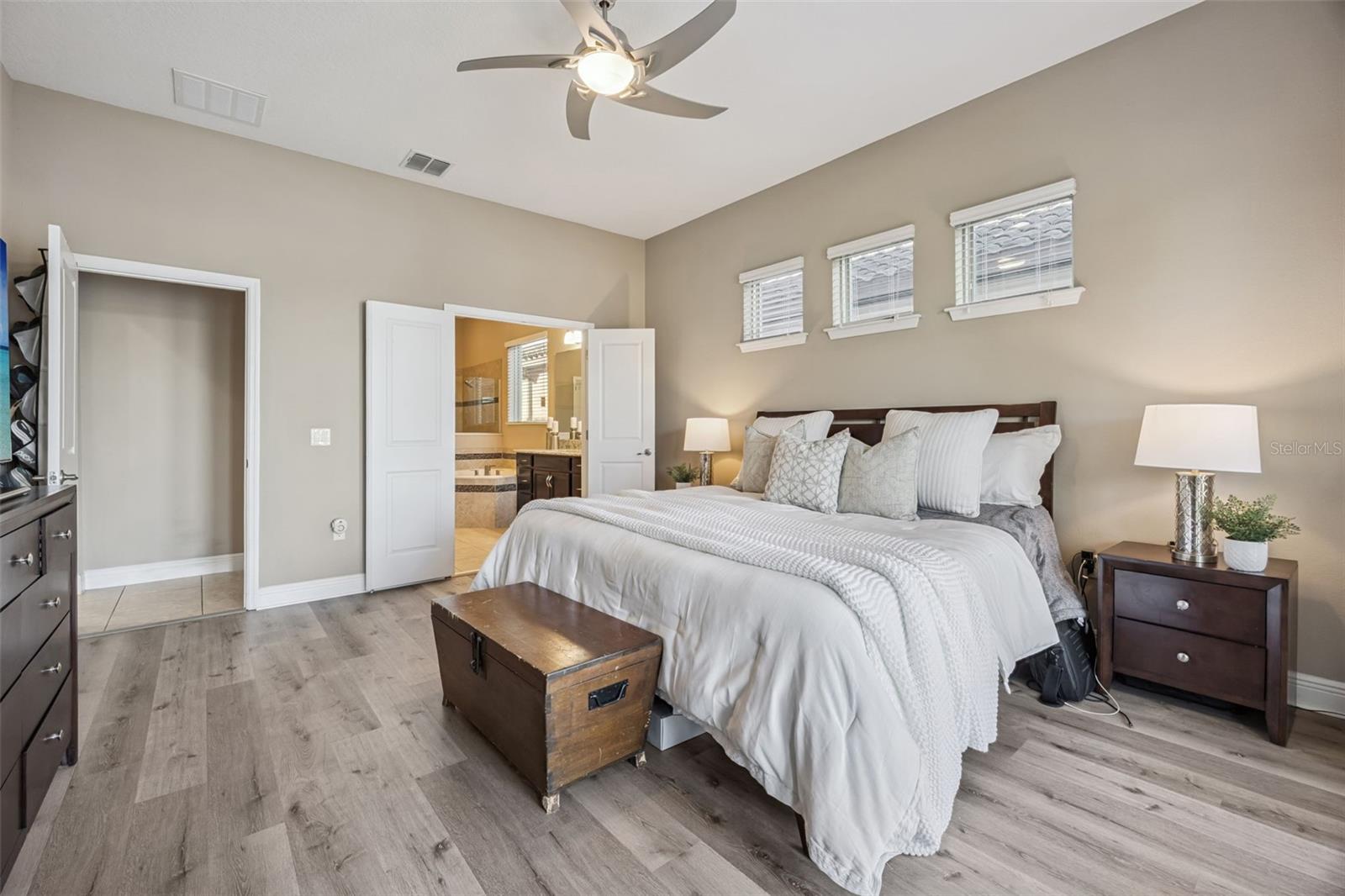 Image 29 of 96 For 9207 Busaco Park Way