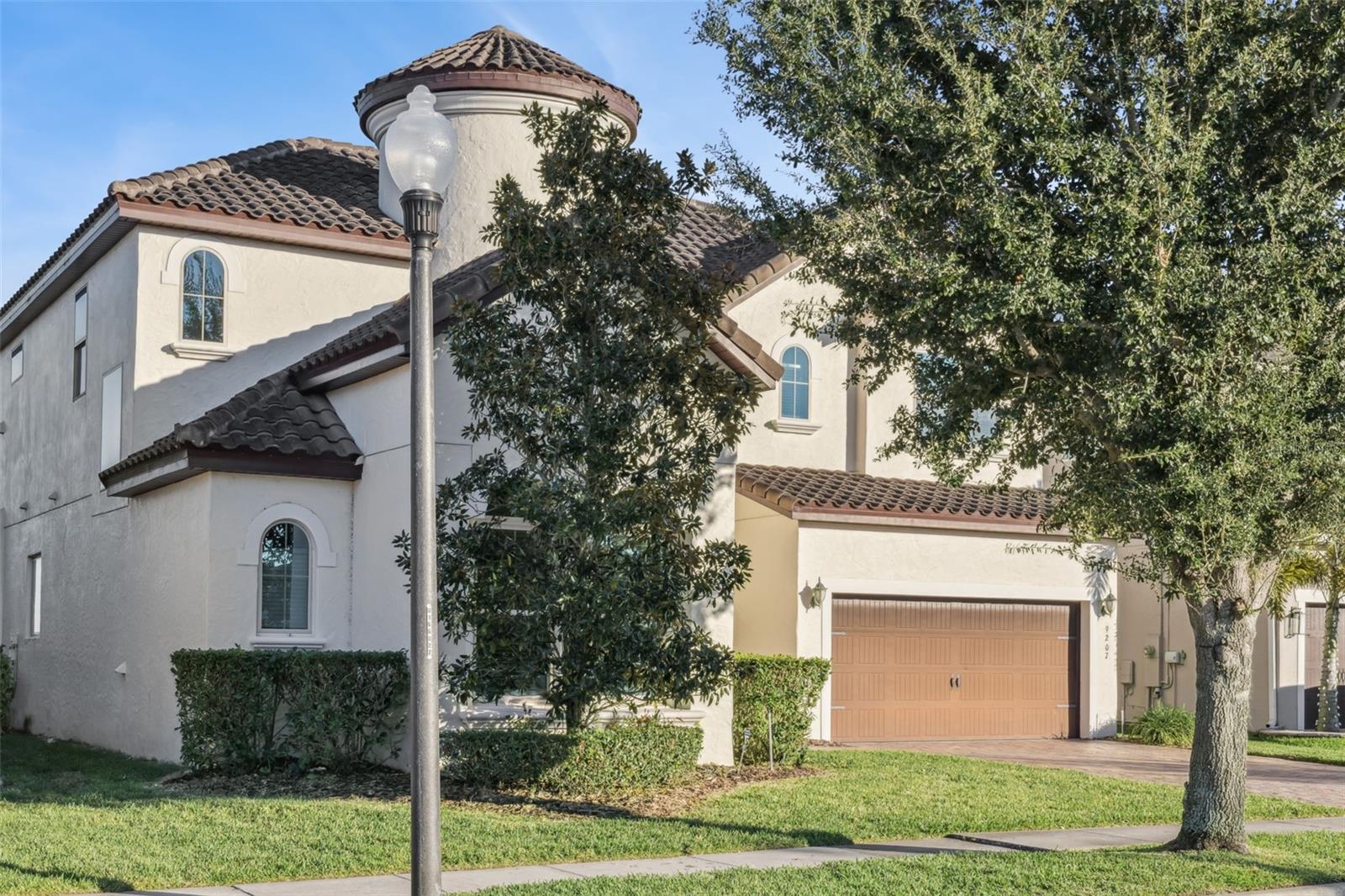 Image 3 of 96 For 9207 Busaco Park Way