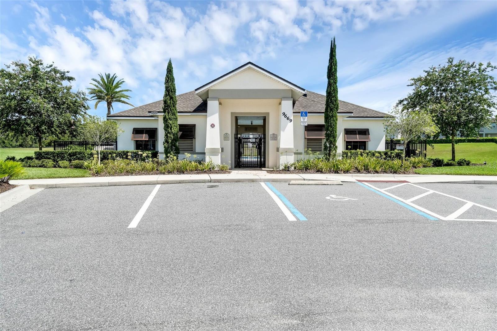 Image 93 of 96 For 9207 Busaco Park Way