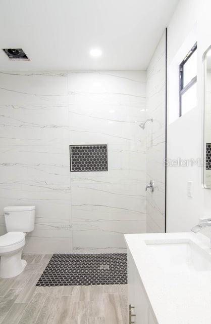 Image 21 of 32 For 8126 Thruso Road