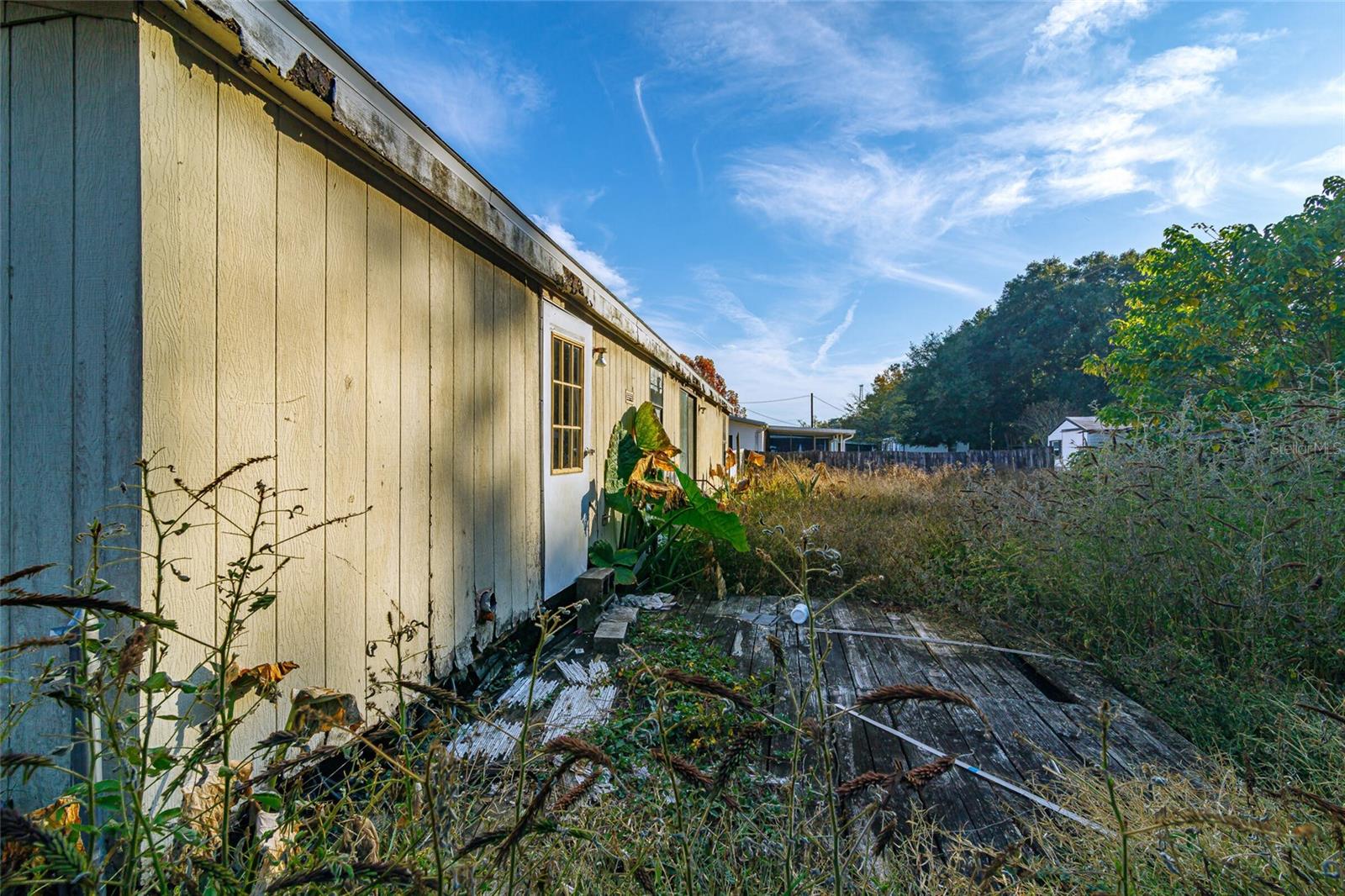 Image 15 of 51 For 13114 32nd Court