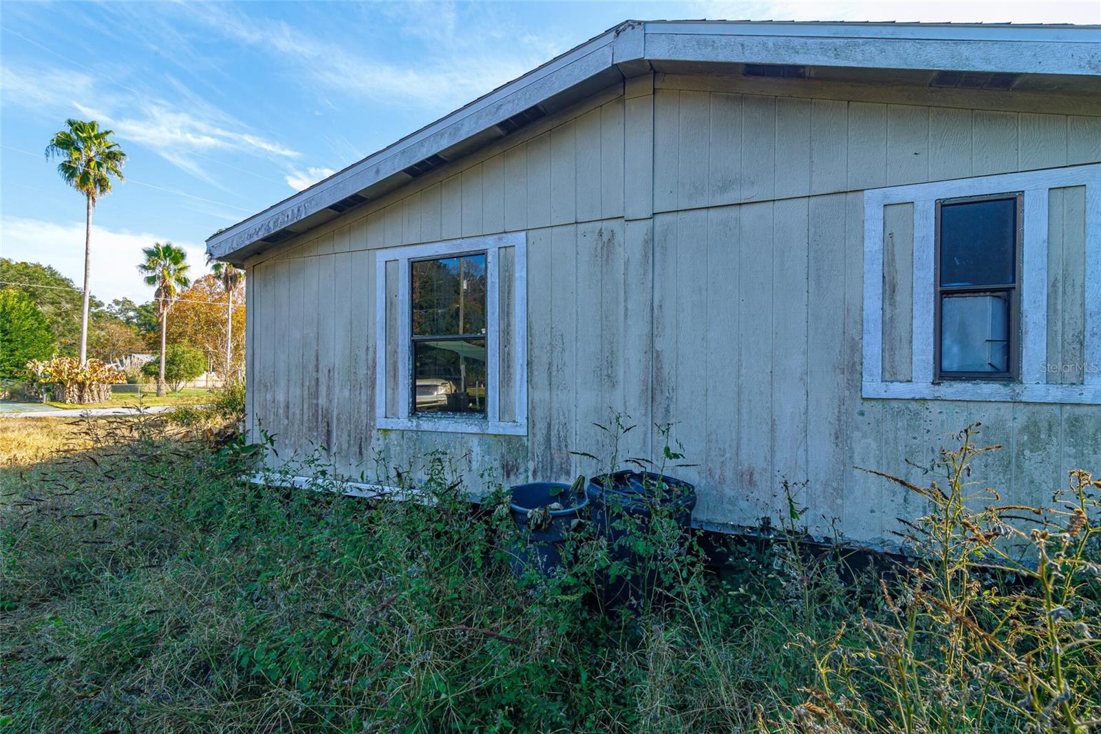 Image 17 of 51 For 13114 32nd Court