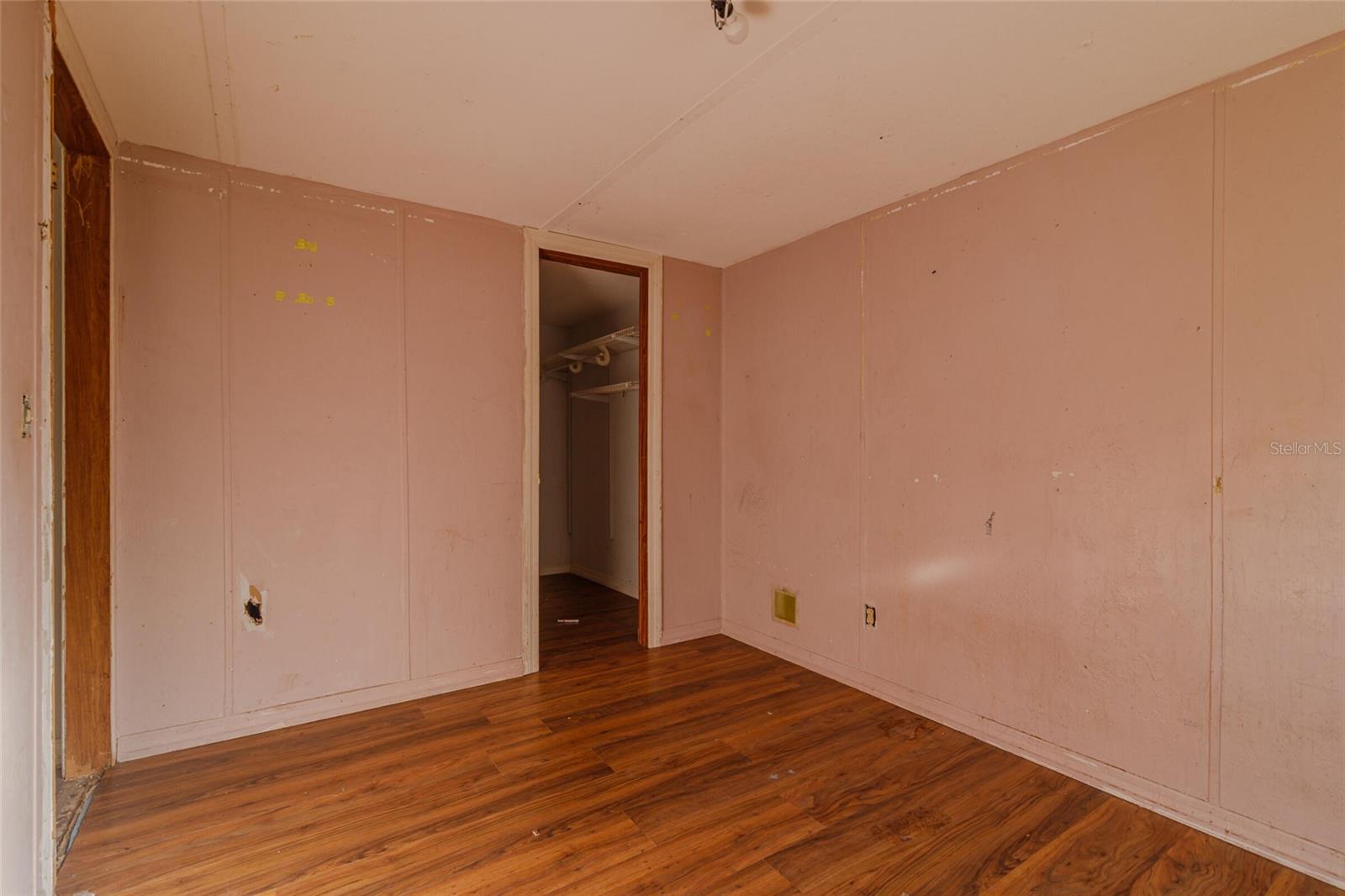 Image 26 of 51 For 13114 32nd Court