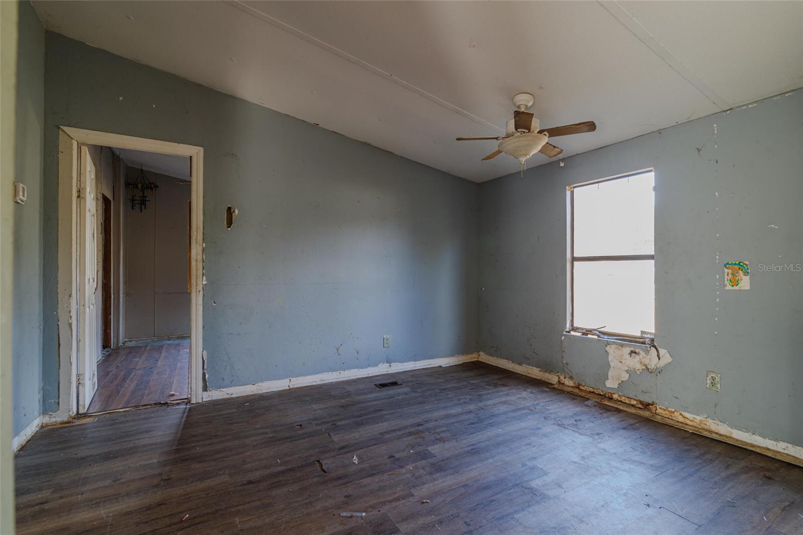 Image 43 of 51 For 13114 32nd Court