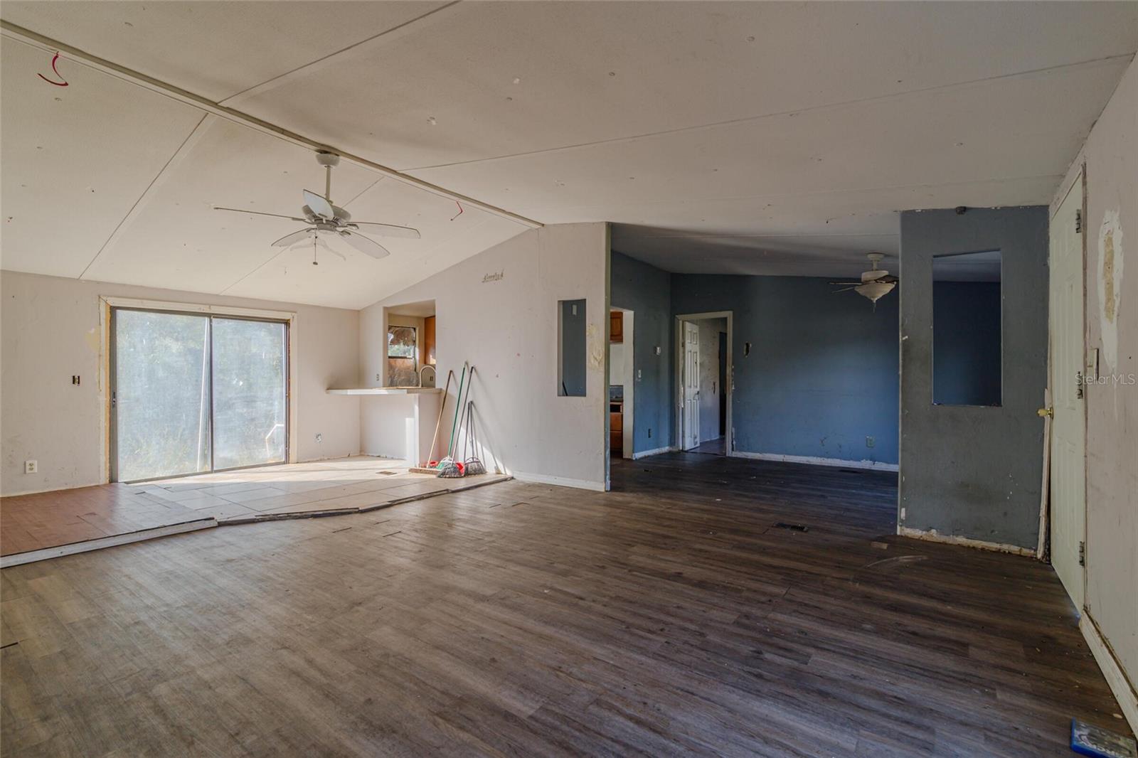 Image 47 of 51 For 13114 32nd Court