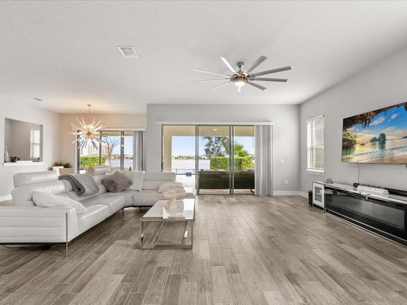 Image 16 of 66 For 11256 Lemon Lake Boulevard