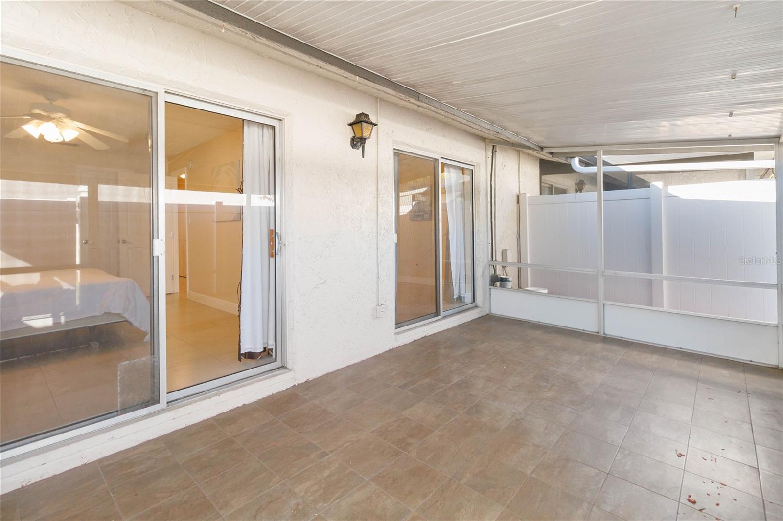 Image 28 of 40 For 613 Orange Tree Court 507