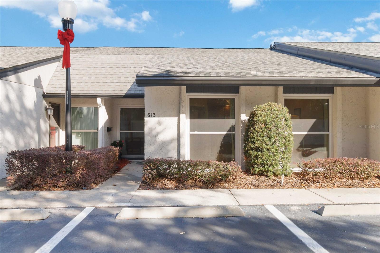 Image 7 of 40 For 613 Orange Tree Court 507