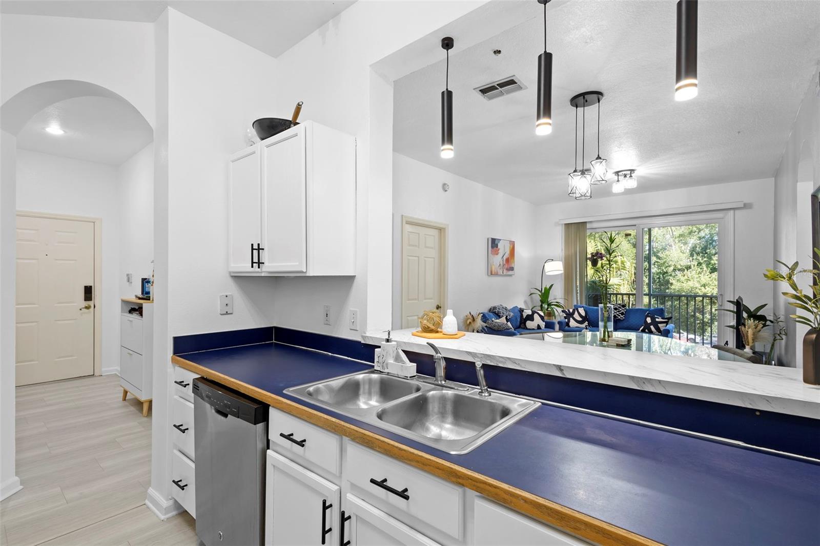 Image 17 of 41 For 1224 Hiawassee Road 630