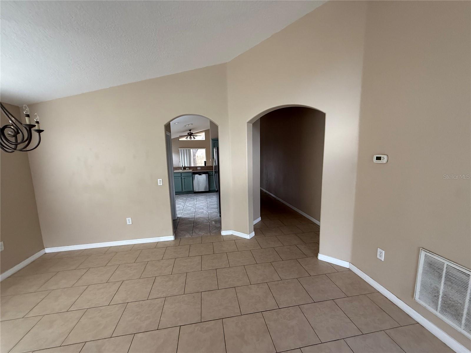 Image 6 of 19 For 3052 Wild Pepper Avenue