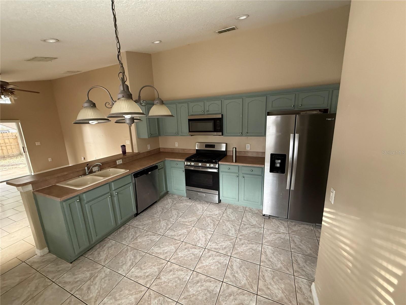 Image 9 of 19 For 3052 Wild Pepper Avenue