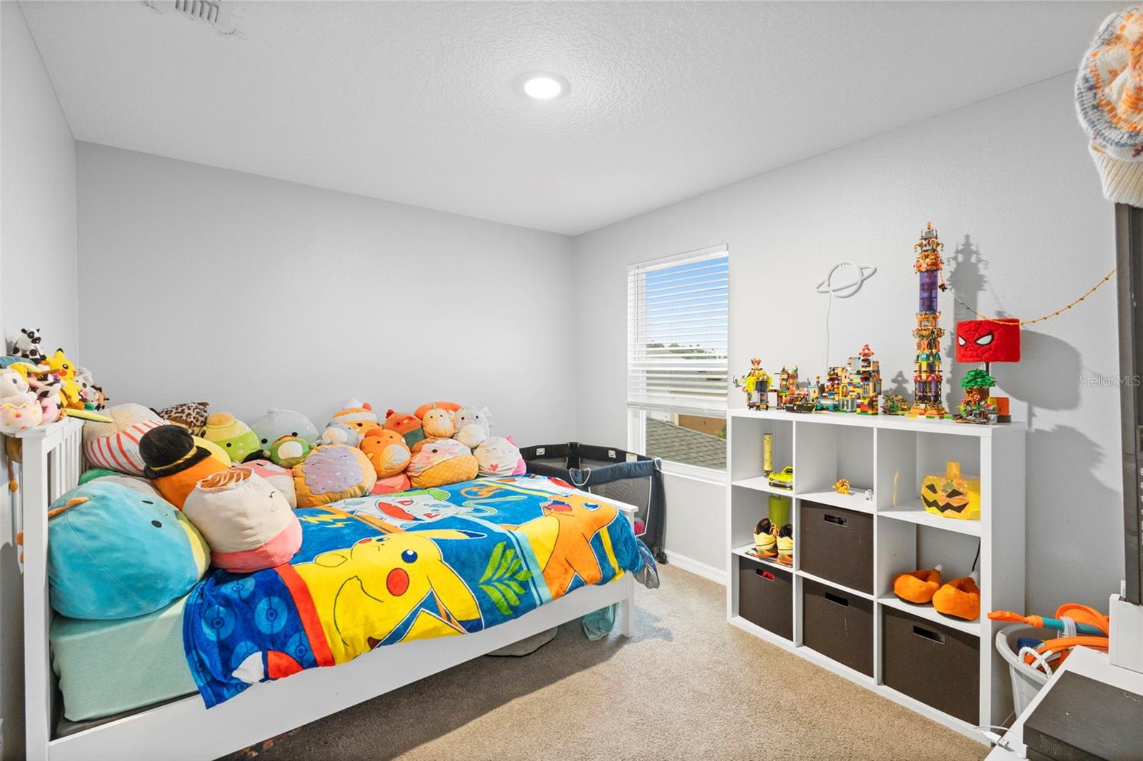 Image 25 of 36 For 635 Belgrove Street