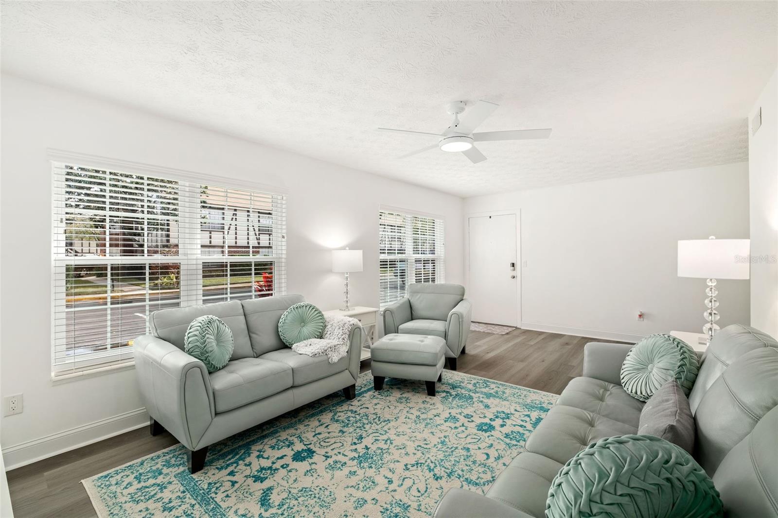 Image 2 of 22 For 5459 Hansel  H-3