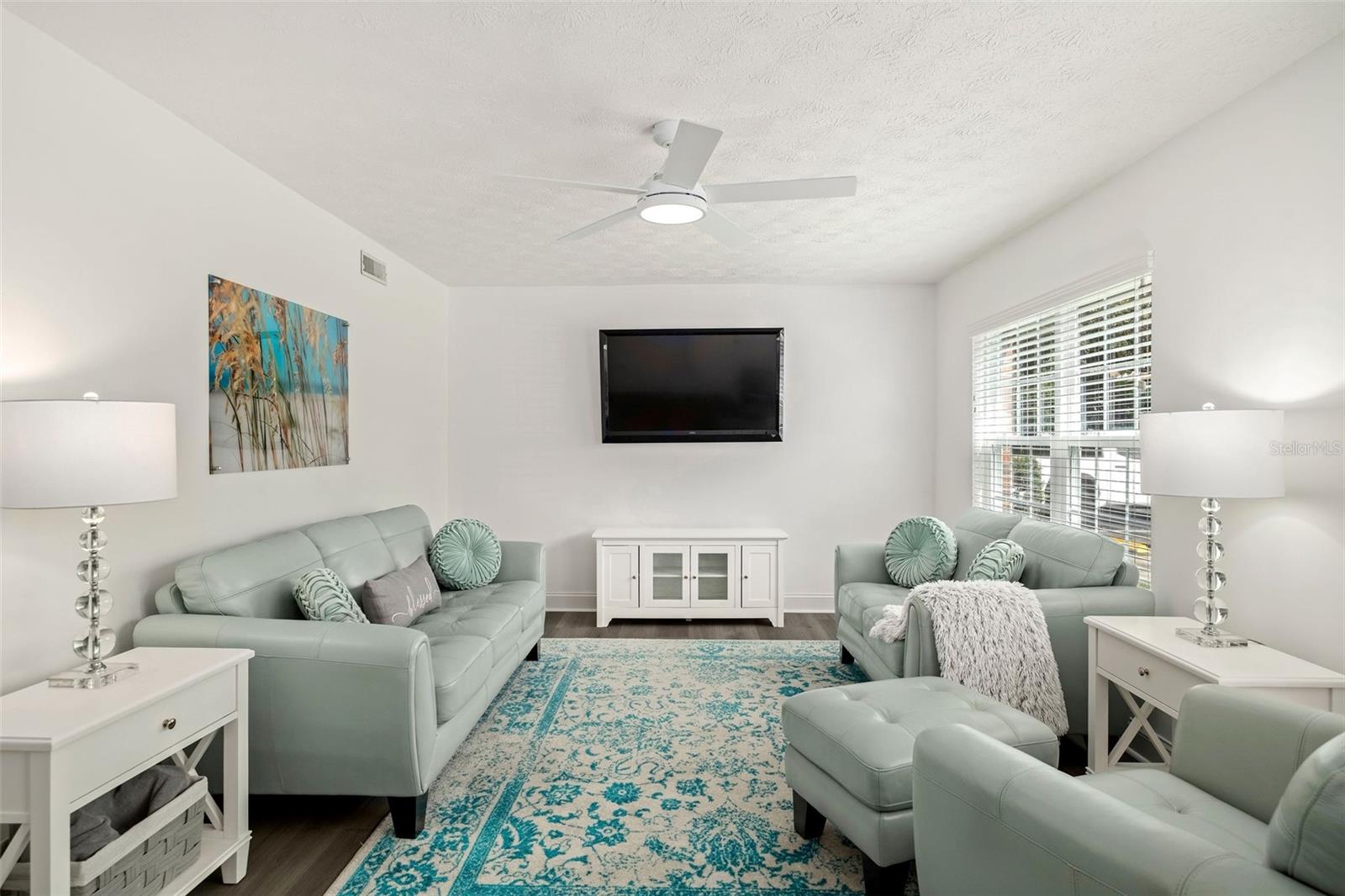 Image 3 of 22 For 5459 Hansel  H-3