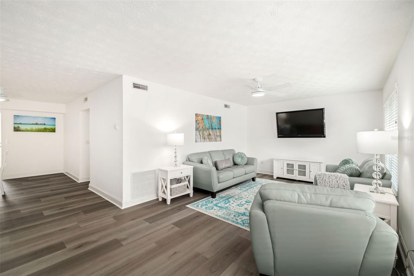 Image 4 of 22 For 5459 Hansel  H-3