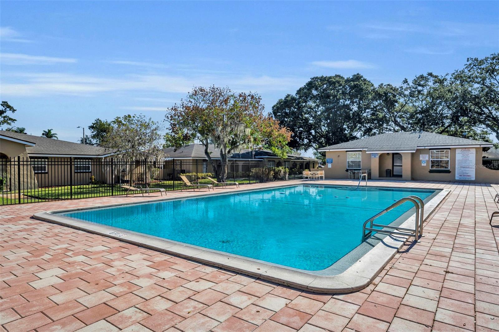 Image 14 of 15 For 221 Esplanade Way 105