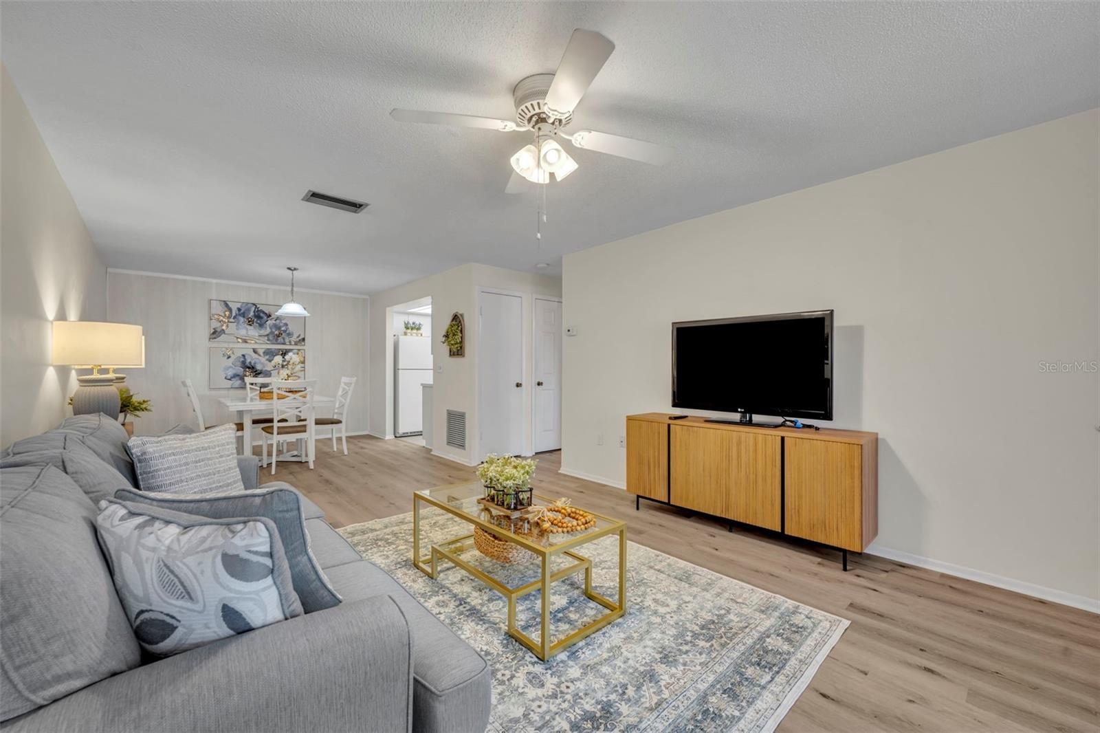 Image 4 of 15 For 221 Esplanade Way 105