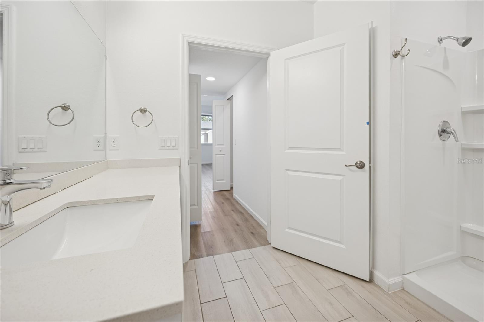 Image 22 of 25 For 1230 Southstation  214