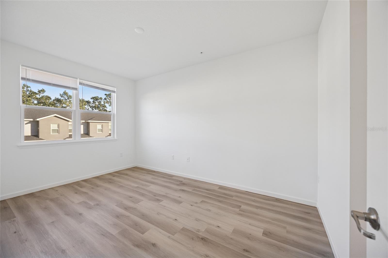 Image 24 of 25 For 1230 Southstation  214