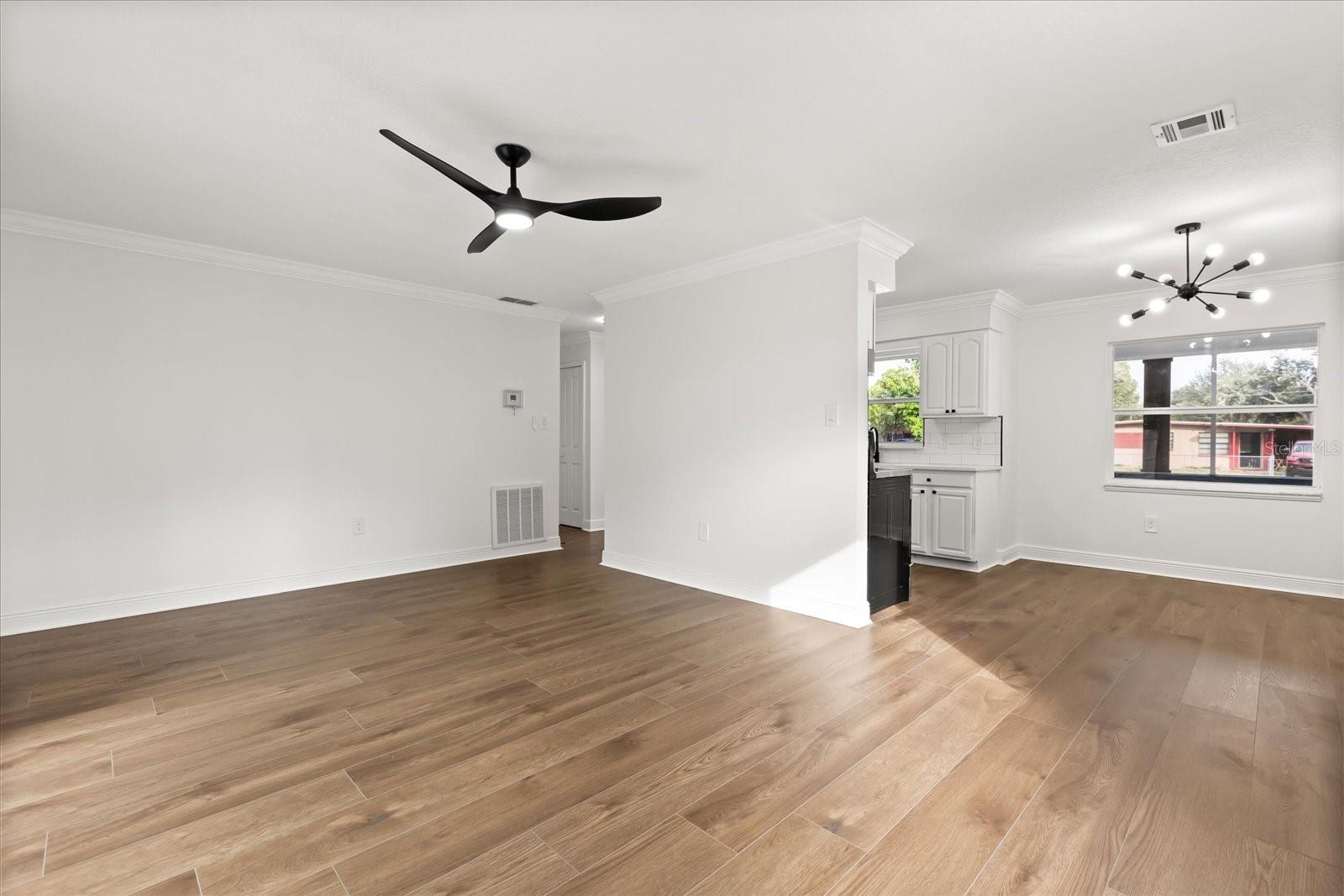 Image 6 of 20 For 1514 Lady Avenue