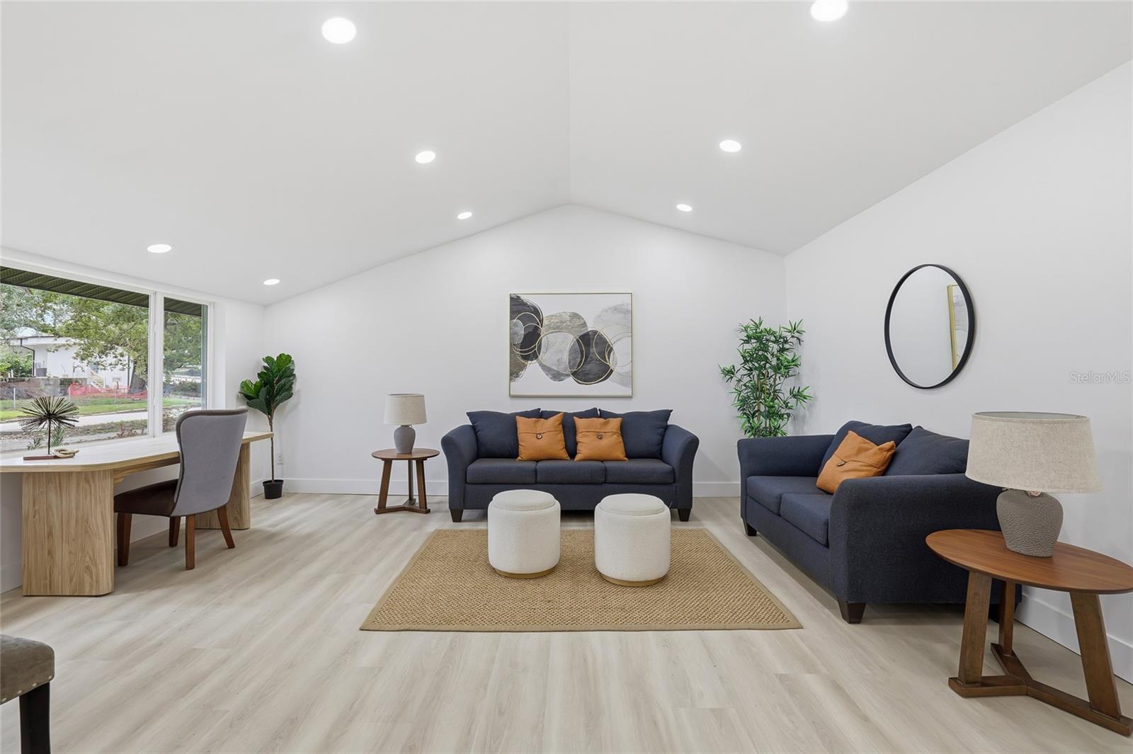 Image 10 of 51 For 2815 Bay Haven Drive