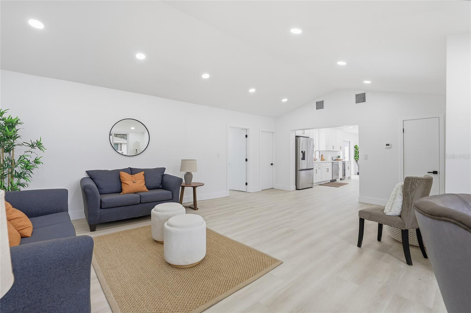 Image 11 of 51 For 2815 Bay Haven Drive